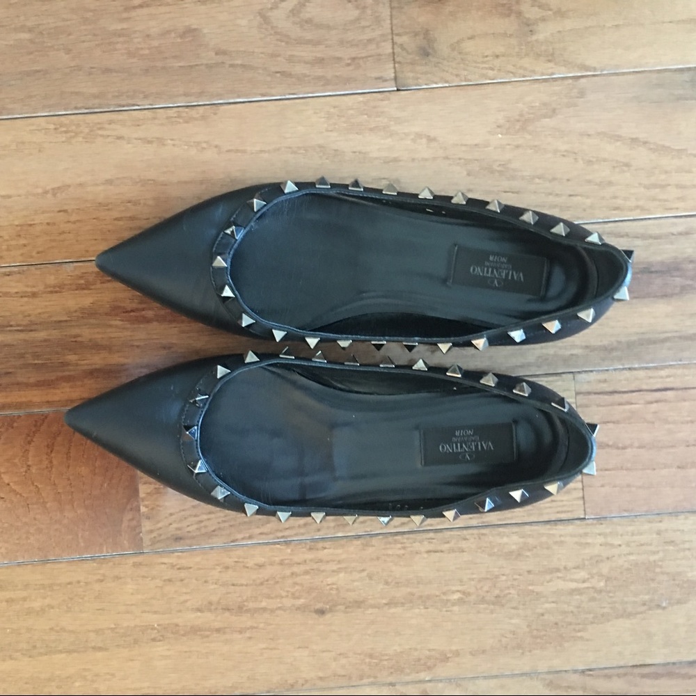 Valentino Rockstud black flats